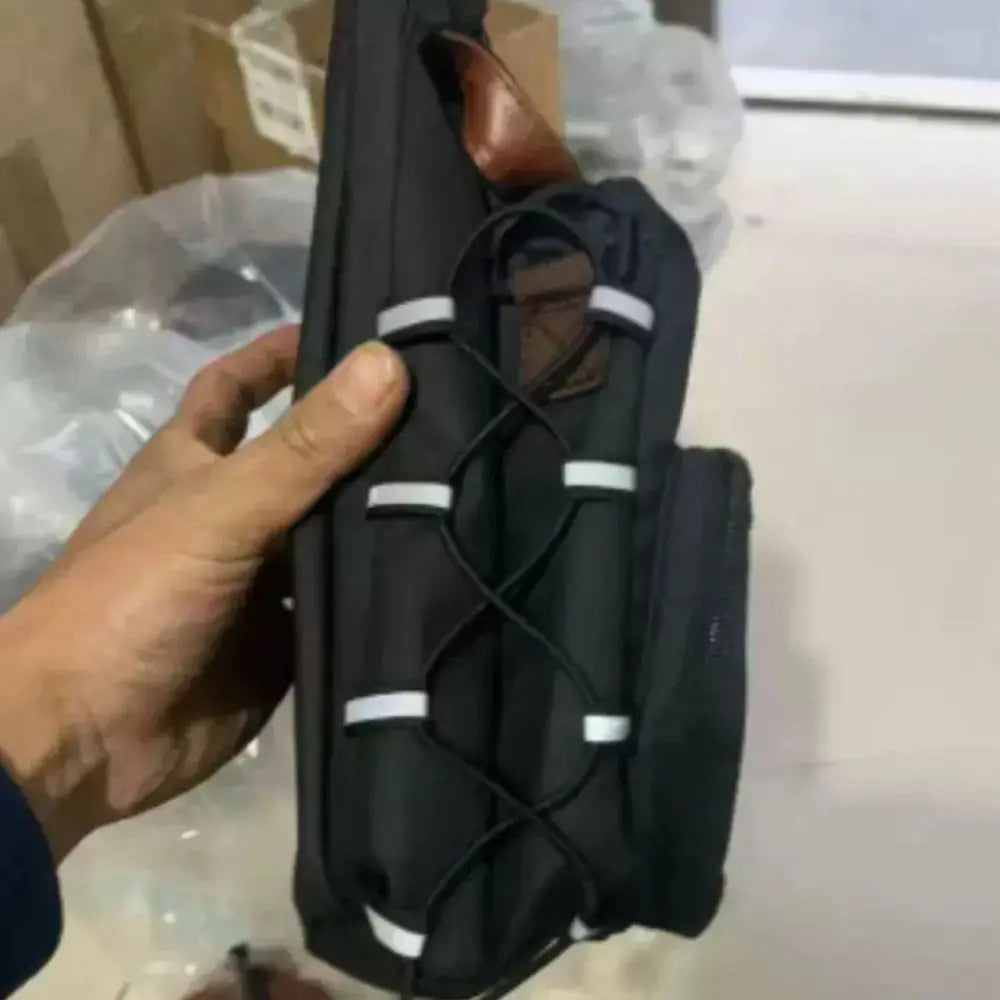 Large Capacity Magnetic Gym Bag Waterproof Adjustable Shoulder Strap Water Bottle Hanging Bag Removable Gym Magnetic Bag EnjoyingLeb Online